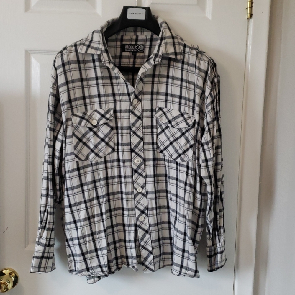 Mecca flannel long sleeve button down